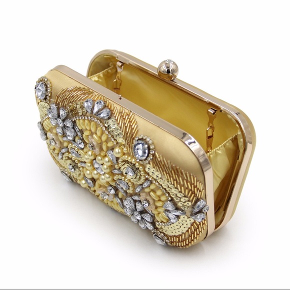 Gold Clutch - Picture 4 of 8